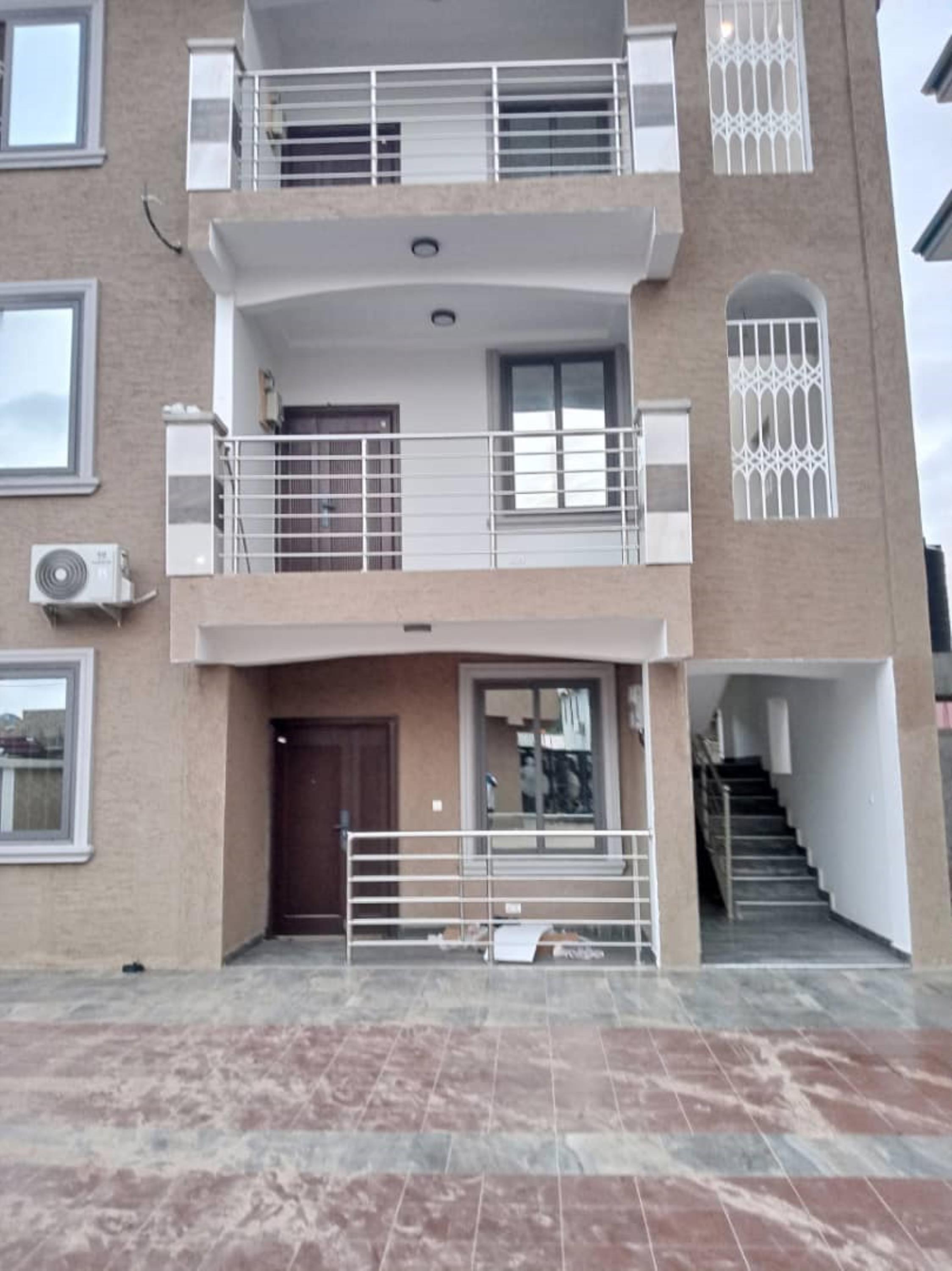 Exexutive 1Bedroom Apartment @ Dome Pillar 2, Greater Accra | Strathium