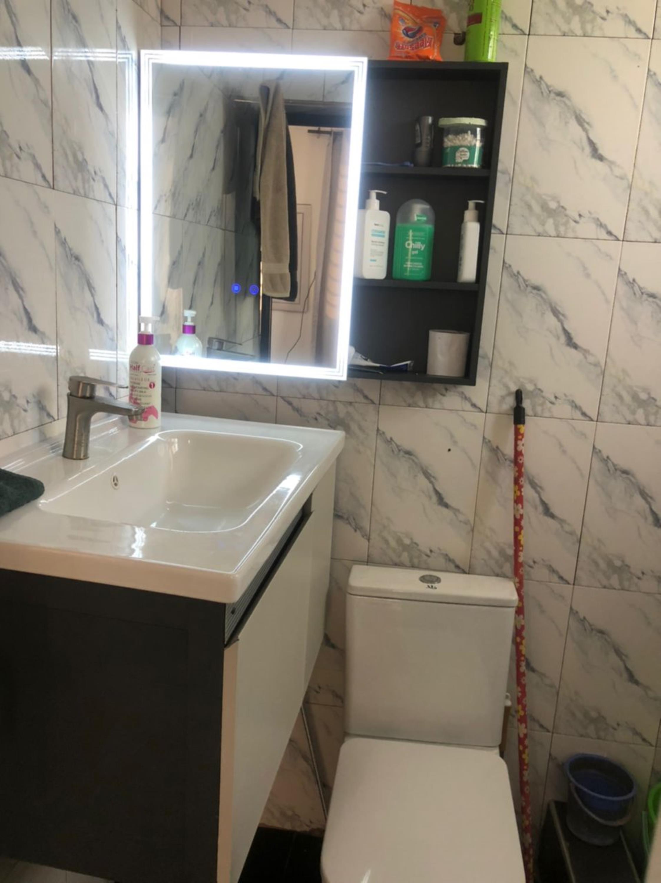 FURNISHED SINGLE ROOM SELF CONTAIN | Strathium