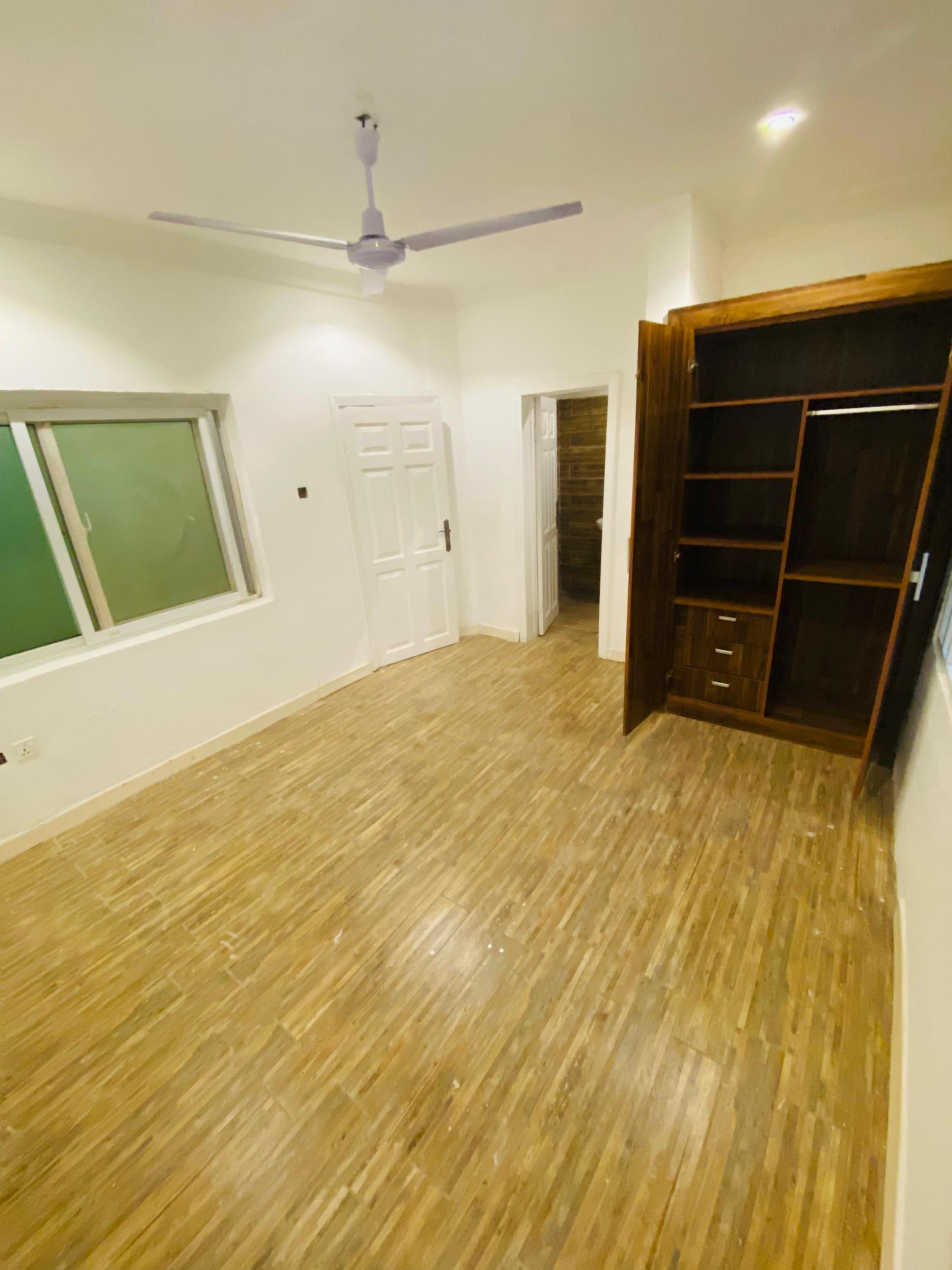 3 Bedrooms House | Strathium